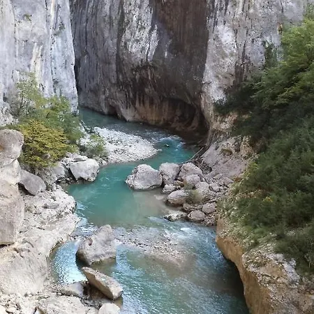La Miellerie Du Bout Du Monde La Valbonnette *